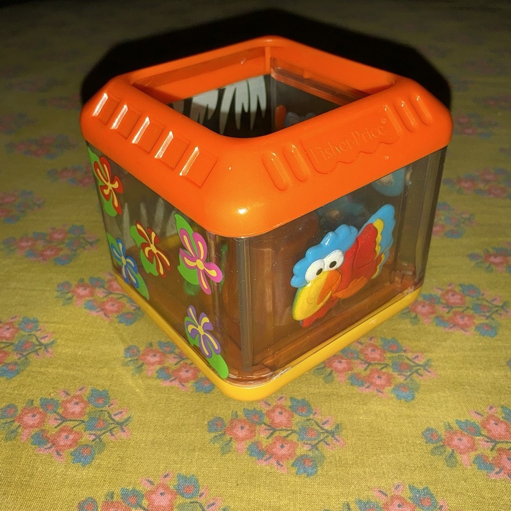 Peek A Boo Stacking Nesting Block  Parrot Jungle Big‎ Large Fisher Price